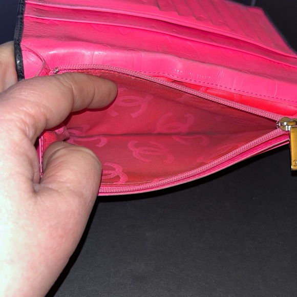 Authentic Chanel CC Cambon Black Lambskin Long Wallet - Picture 7 of 12